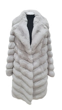 Load image into Gallery viewer, 2025-2026 Fall Winter collection Ice white Chinchilla Chevron cut with English collar