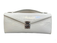 Load image into Gallery viewer, Grace clutch In Crocodile