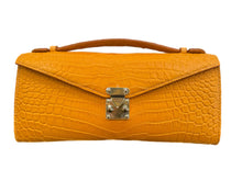 Load image into Gallery viewer, Grace clutch In Crocodile