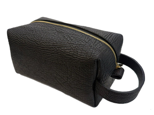 Travel Shaving kit in Brown shark skin