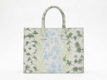 Load image into Gallery viewer, Structured Shopping Tote in Crocodile