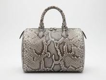 Load image into Gallery viewer, Mini Weekender Bag 30 cm wide