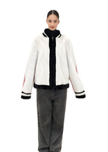 Load image into Gallery viewer, 2025-2026 Fall Winter collection White front and Pink back Mink detail